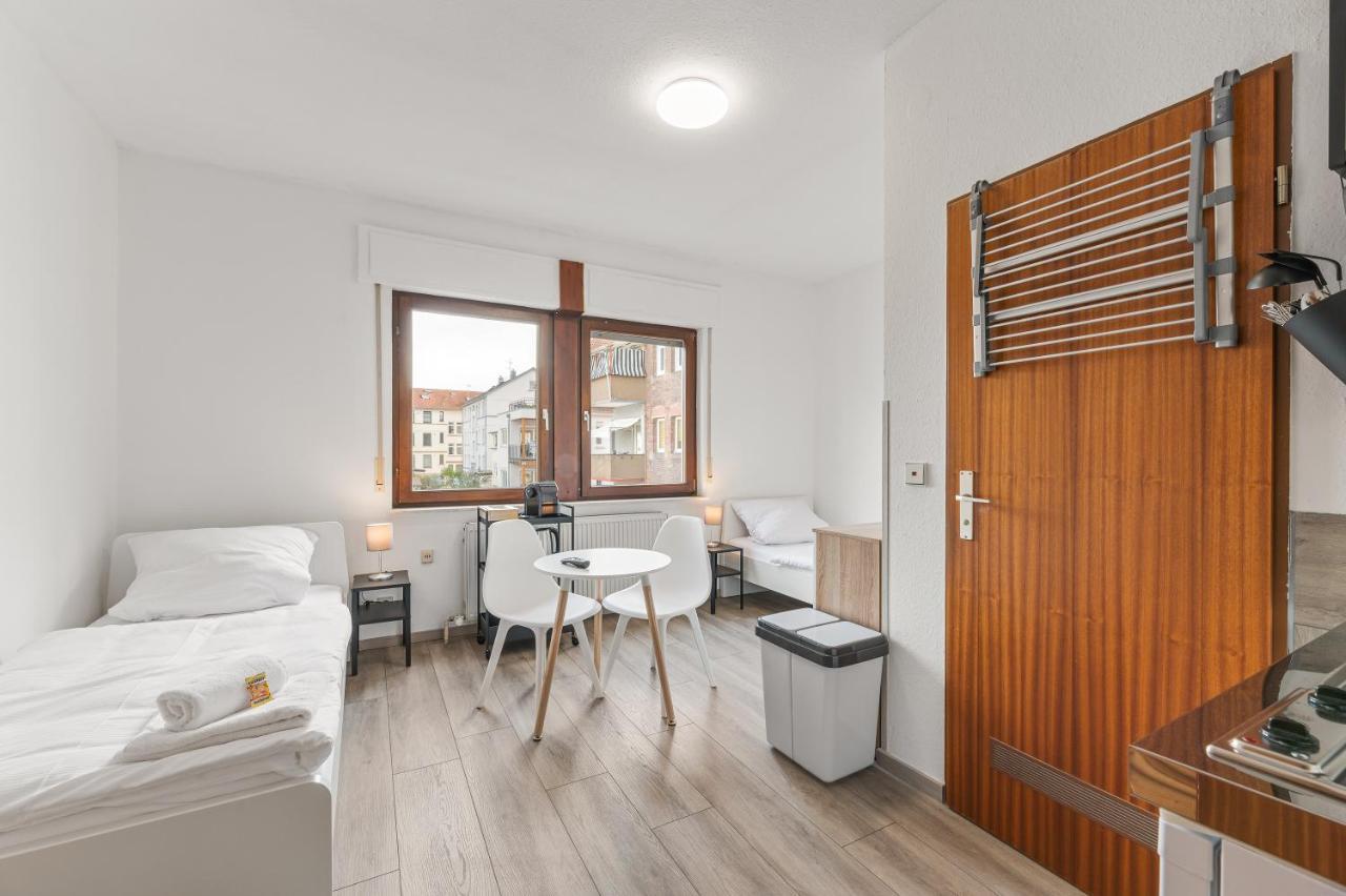 Home2Stay Apartmenthaus Heilbronn City Kitchen Parking Highspeed Wifi Washroom מראה חיצוני תמונה