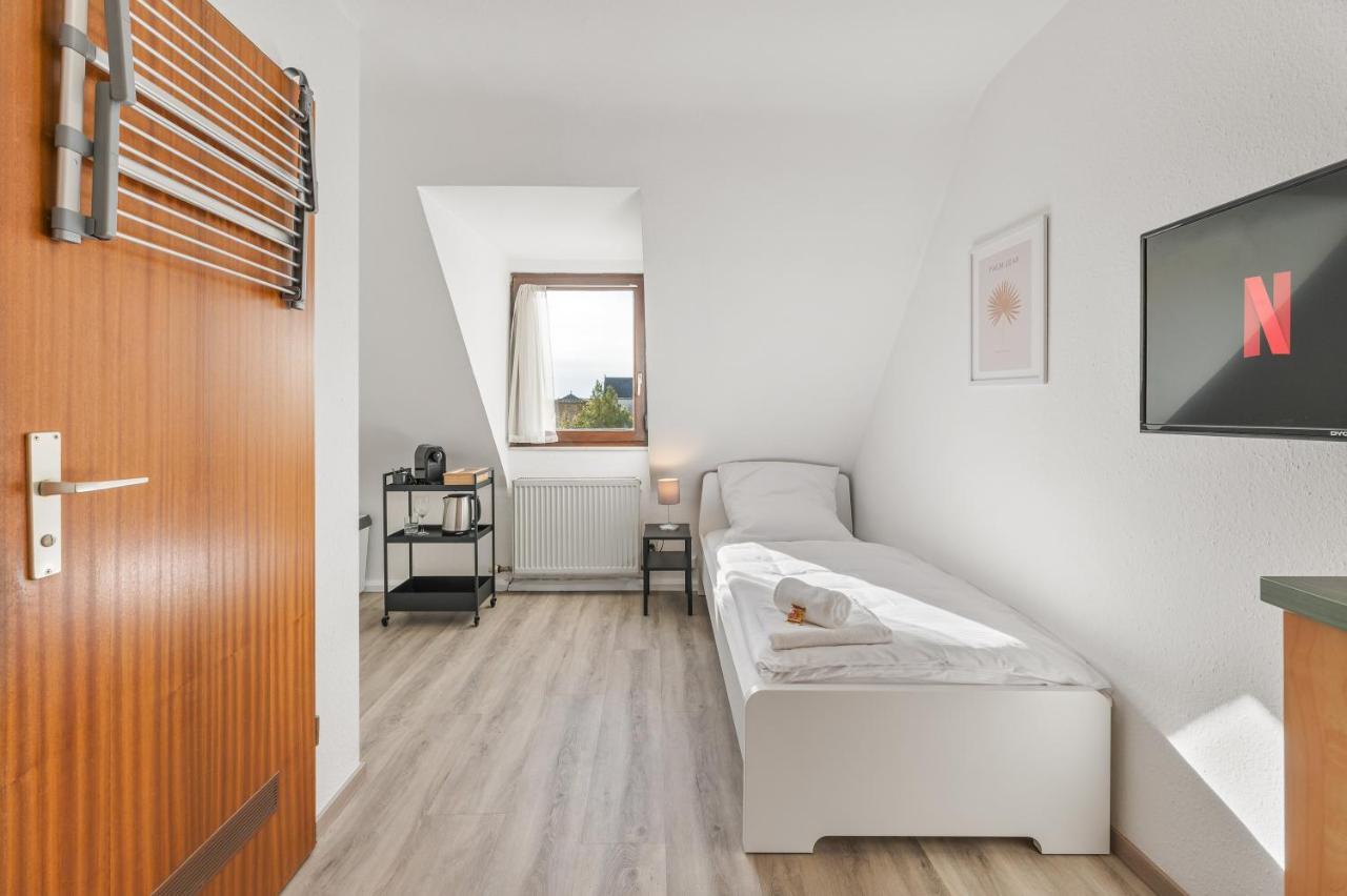 Home2Stay Apartmenthaus Heilbronn City Kitchen Parking Highspeed Wifi Washroom מראה חיצוני תמונה