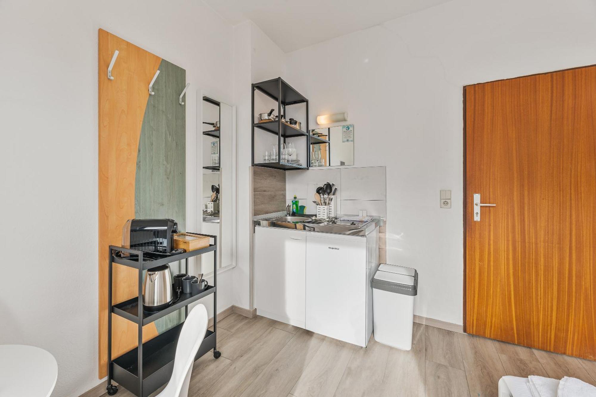 Home2Stay Apartmenthaus Heilbronn City Kitchen Parking Highspeed Wifi Washroom מראה חיצוני תמונה