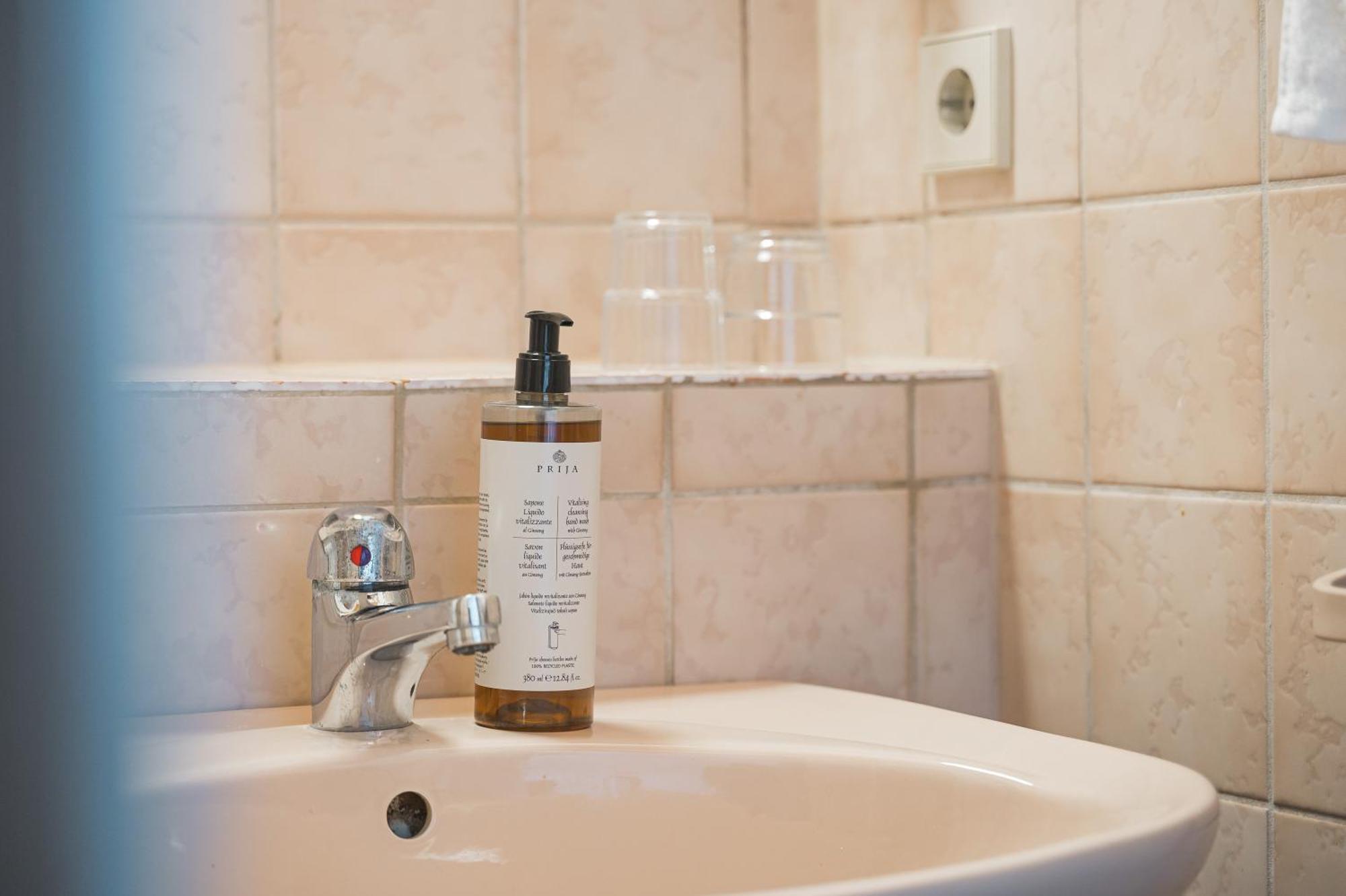 Home2Stay Apartmenthaus Heilbronn City Kitchen Parking Highspeed Wifi Washroom מראה חיצוני תמונה