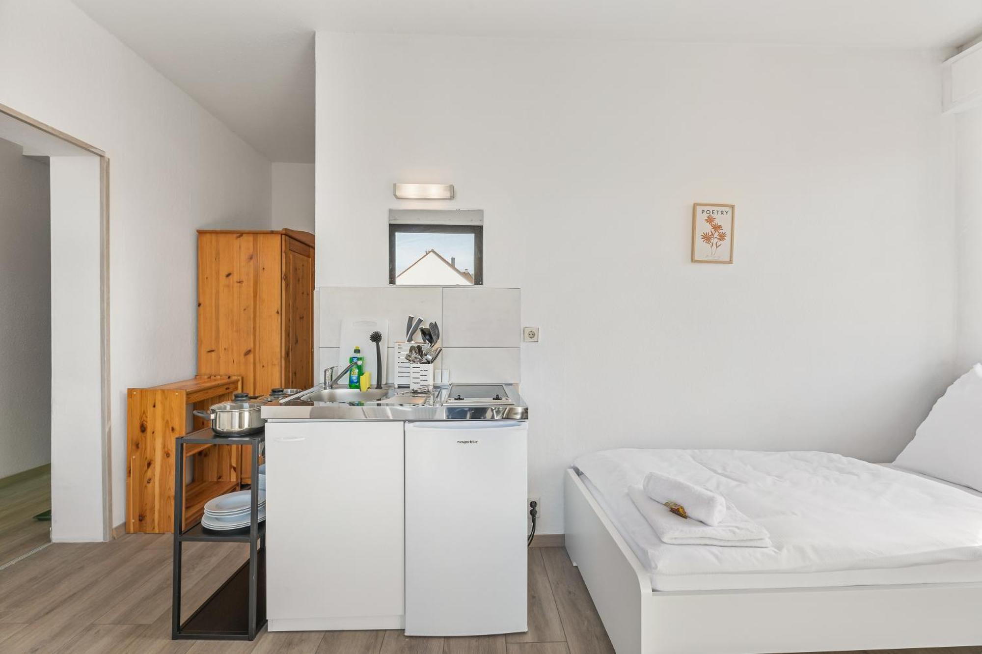 Home2Stay Apartmenthaus Heilbronn City Kitchen Parking Highspeed Wifi Washroom מראה חיצוני תמונה