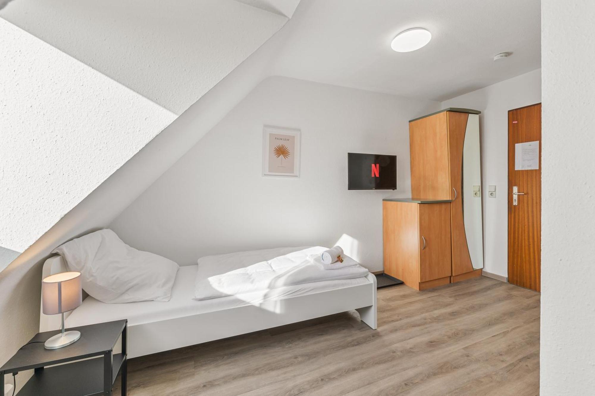 Home2Stay Apartmenthaus Heilbronn City Kitchen Parking Highspeed Wifi Washroom מראה חיצוני תמונה